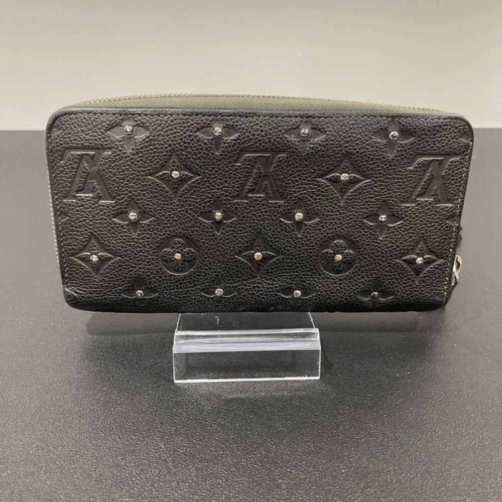 Louis Vuitton Zippy Wallet Monogram Empreinte Leather with Silver Studs (JB1040)